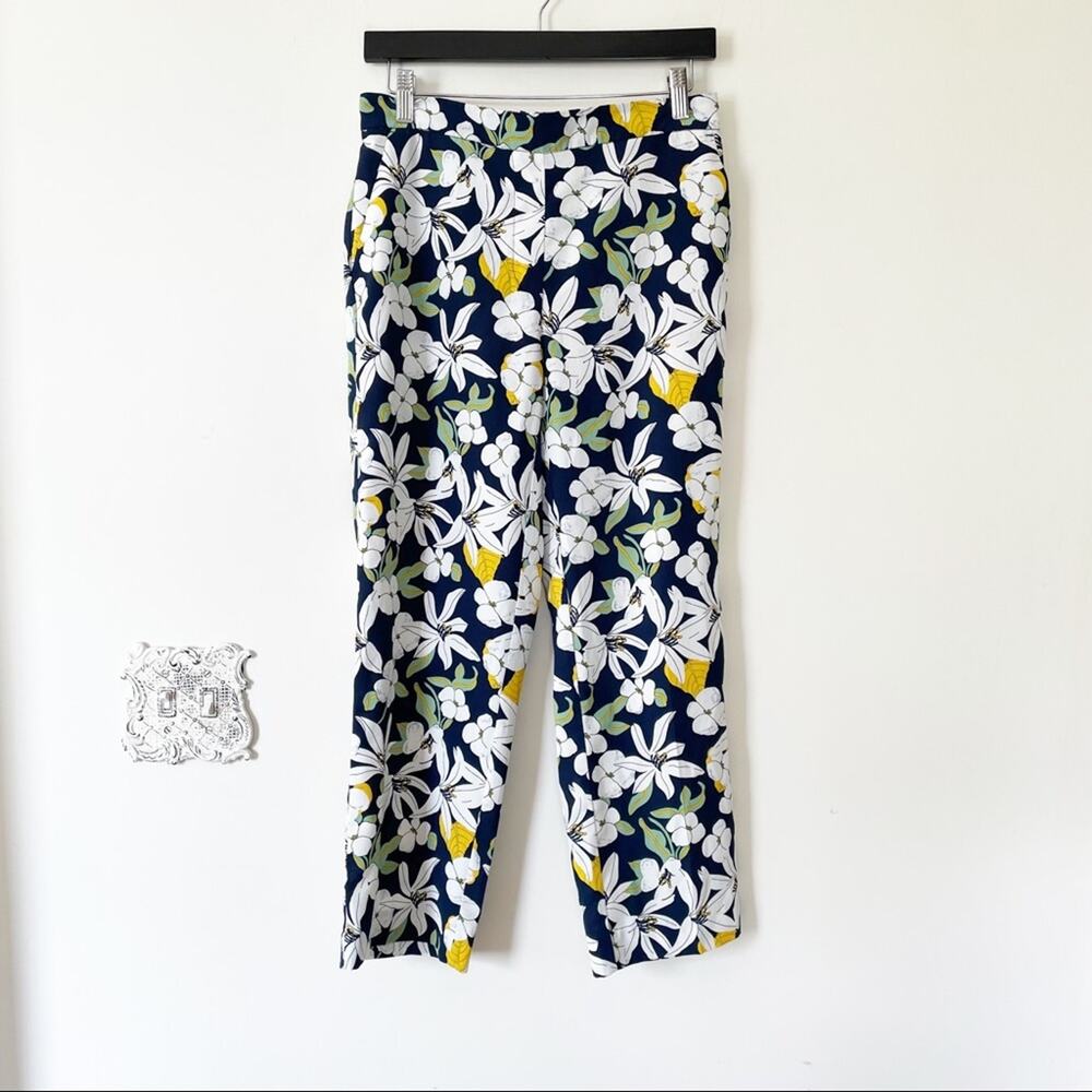 Cynthia Rowley Navy and White Tropical Floral Cropped Trouser Pants 6